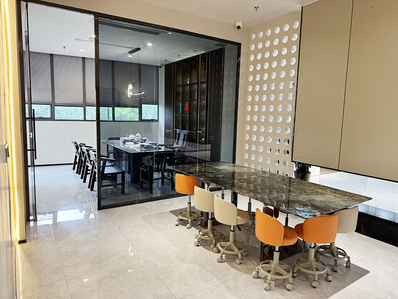 统佳光电办公区